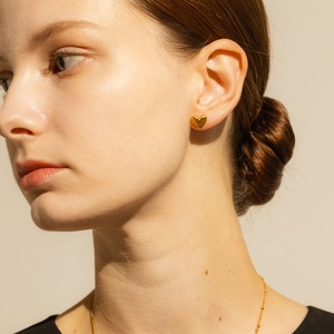 Gold  pierced earrings GMA23ピアス Heart