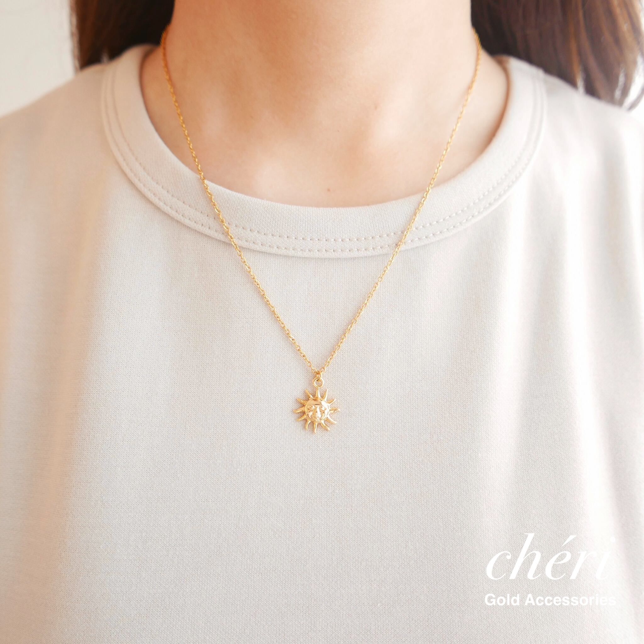 ミニ太陽モチーフネックレス | cheri | ゴールドアクセサリー（ピアス