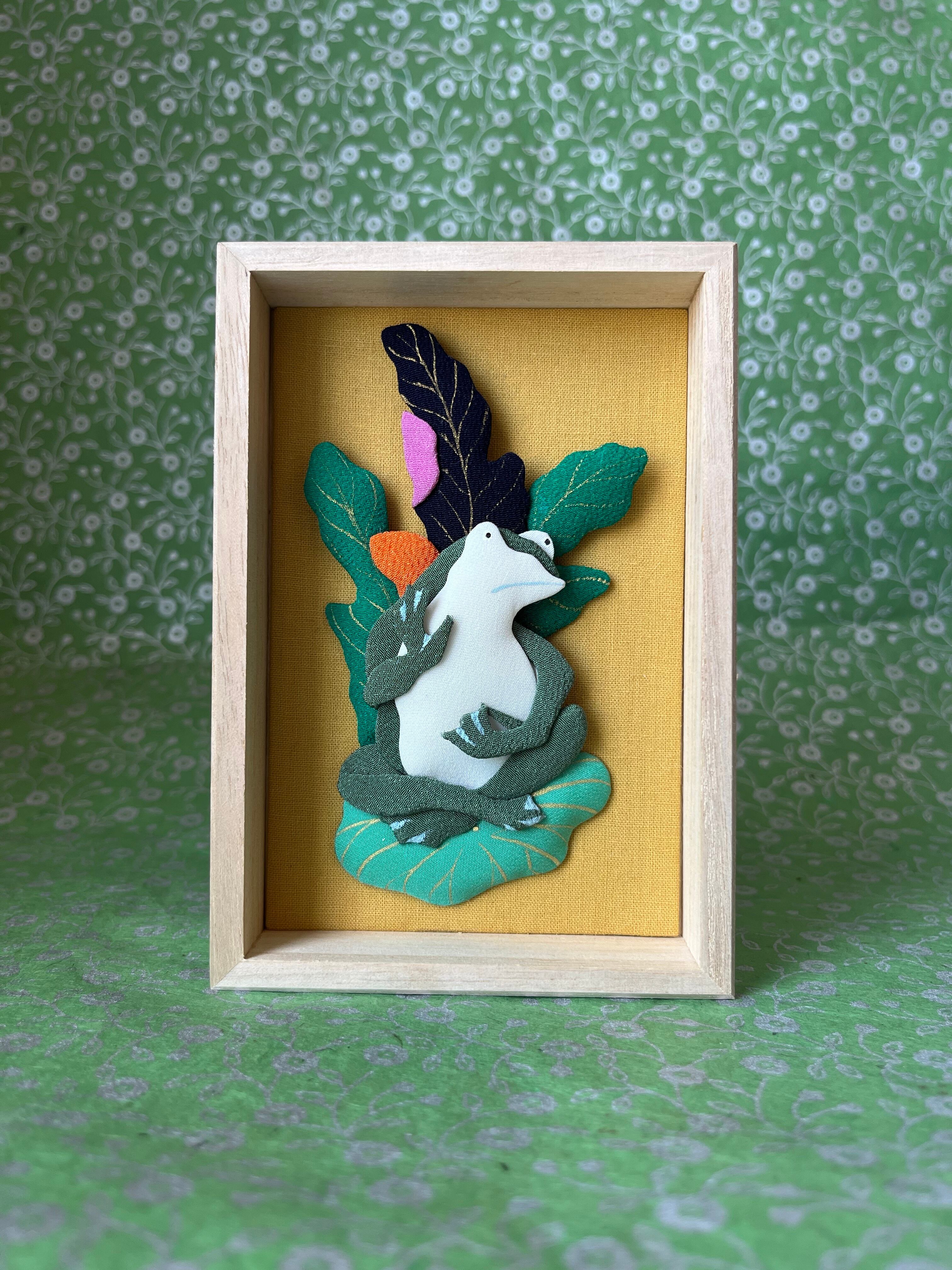 押絵のミニ額 蛙如来 | 平林押絵工房