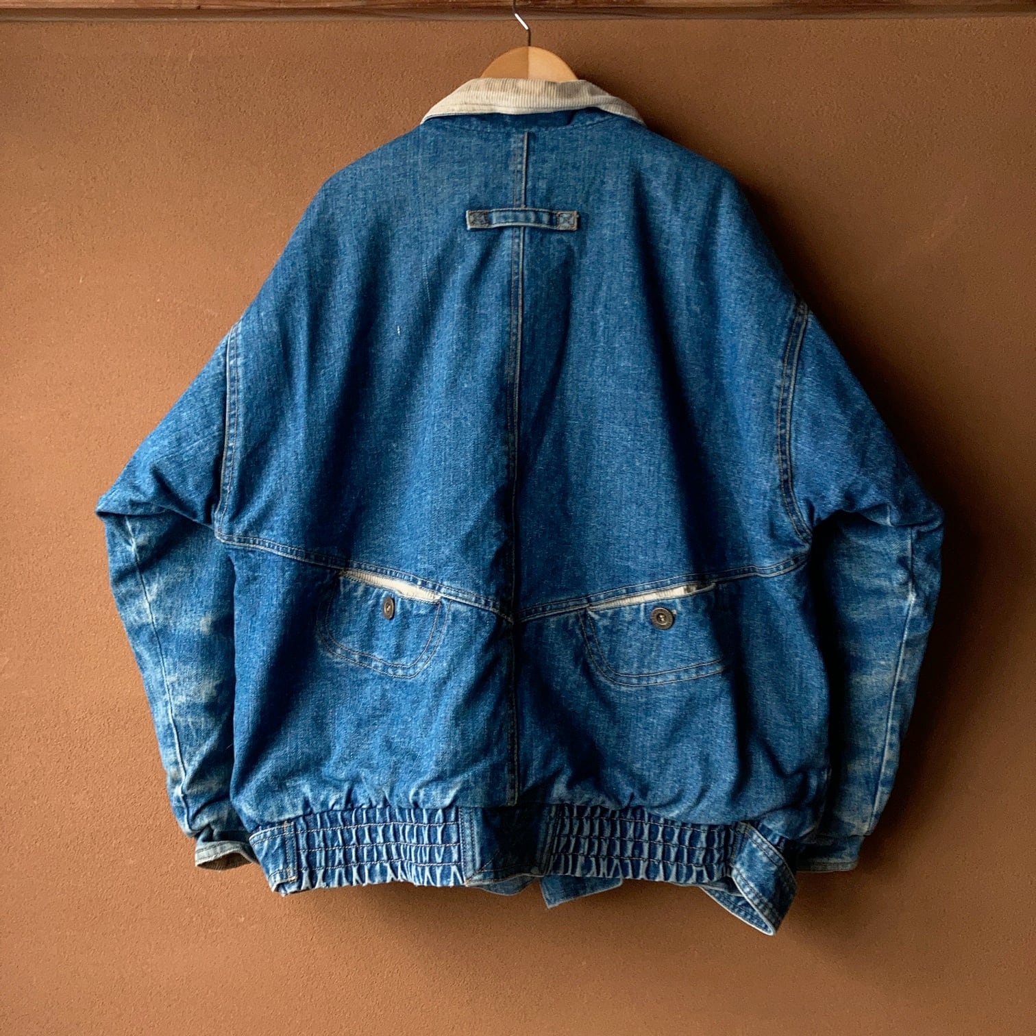 セール 60%OFF】コーデュロイルーズファイバーダウンジャケット