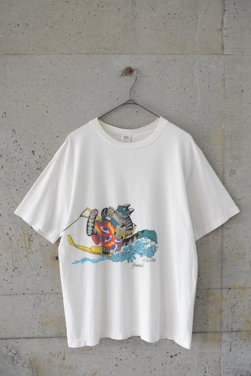 Cat T-shirt with a story behind it