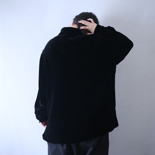 "刺繍×薔薇" asymmetry design loose silhouette black velours shirt