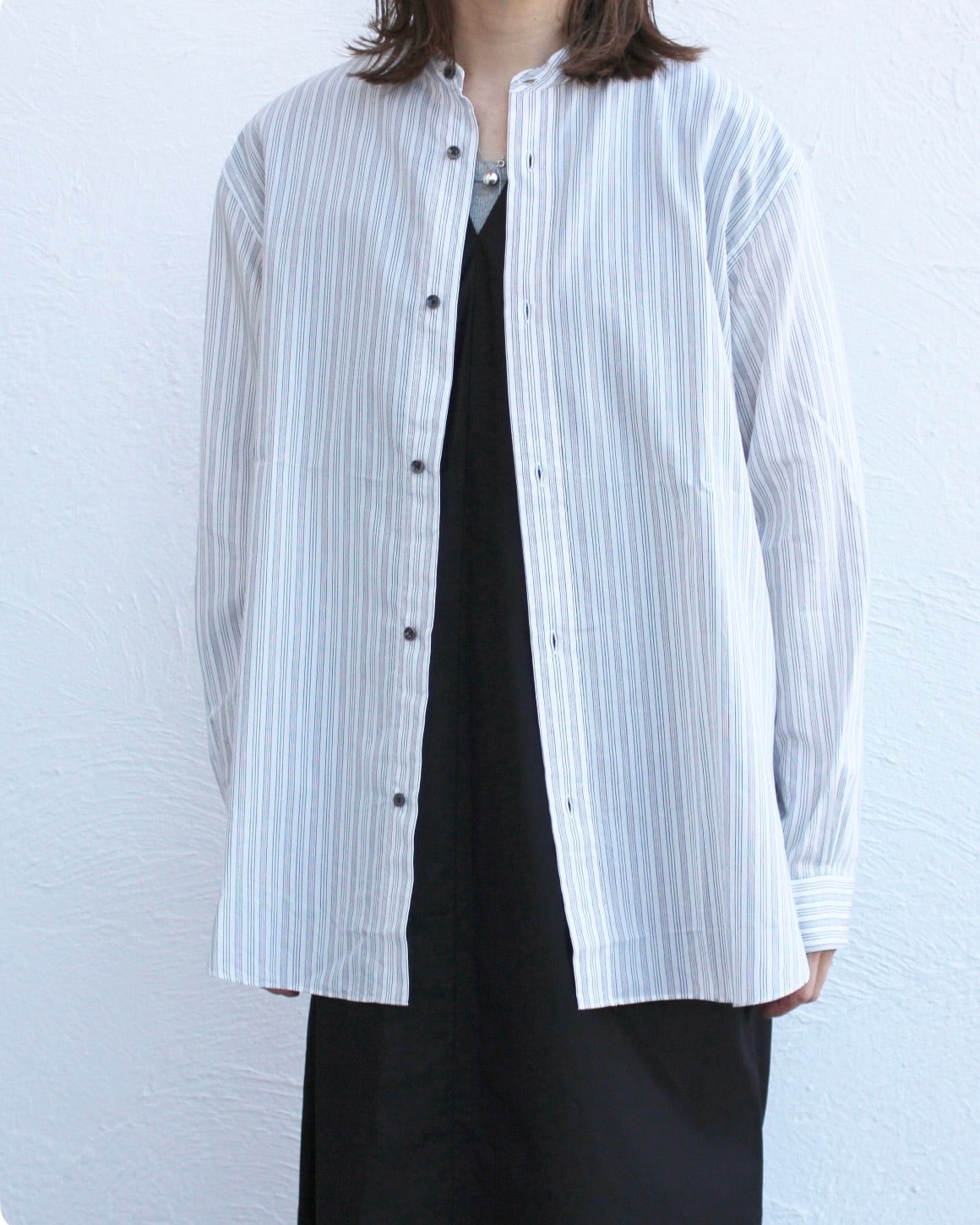 Nikki ESSENTIAL PIECES/band collor shirts