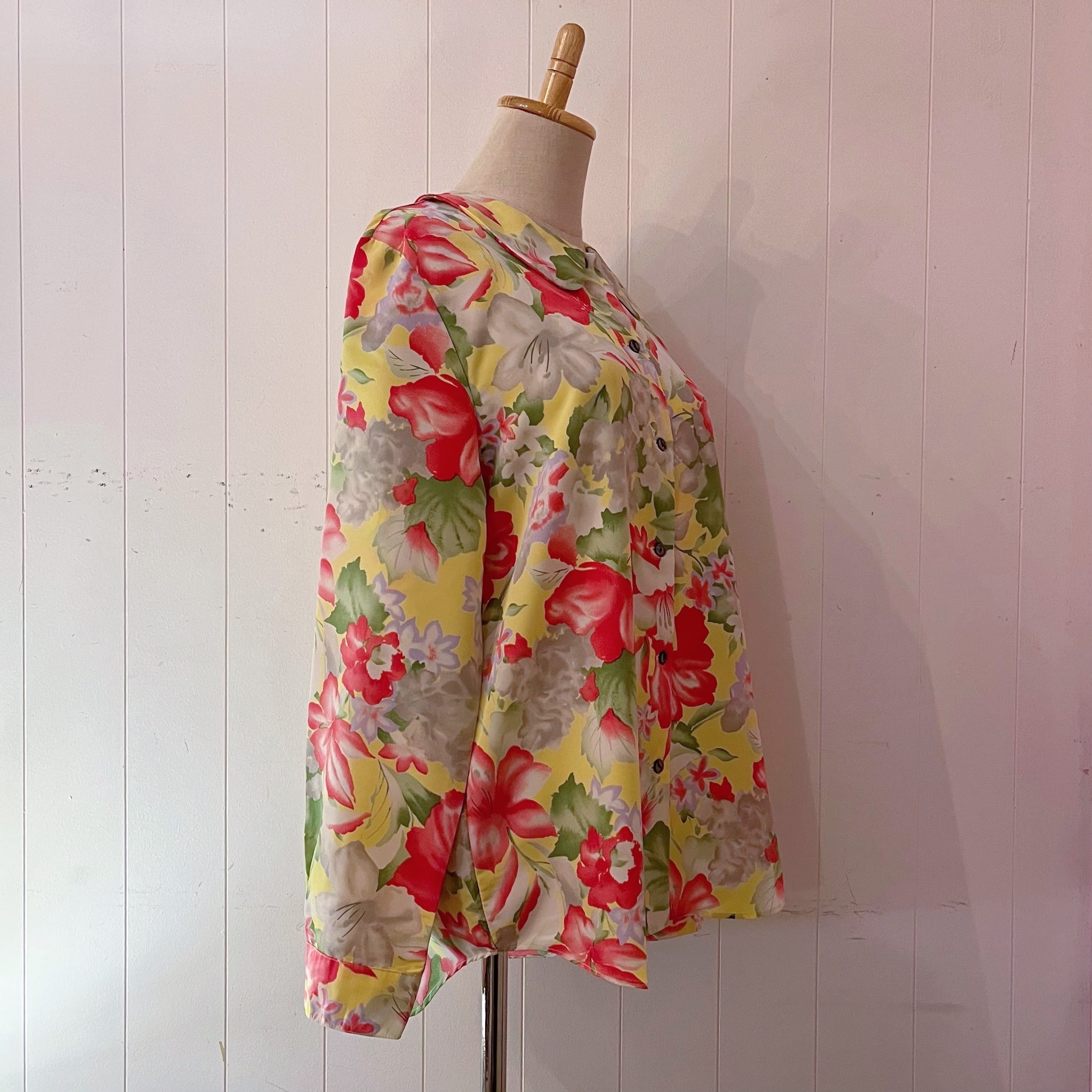 neon yellow flower blouse