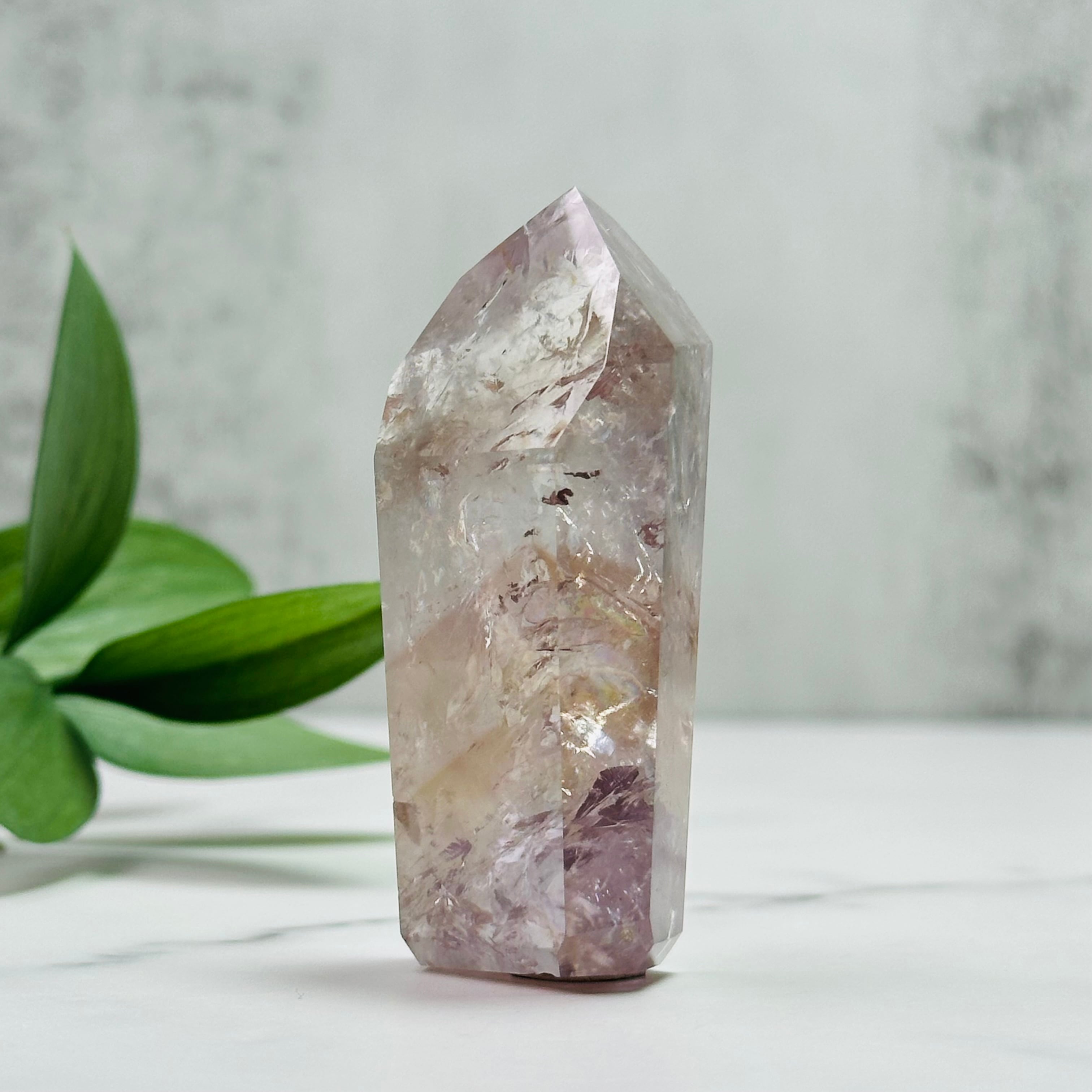 希少な天然石コレクション｜虹入りパウエライト | Mt.Sophia 天然石屋