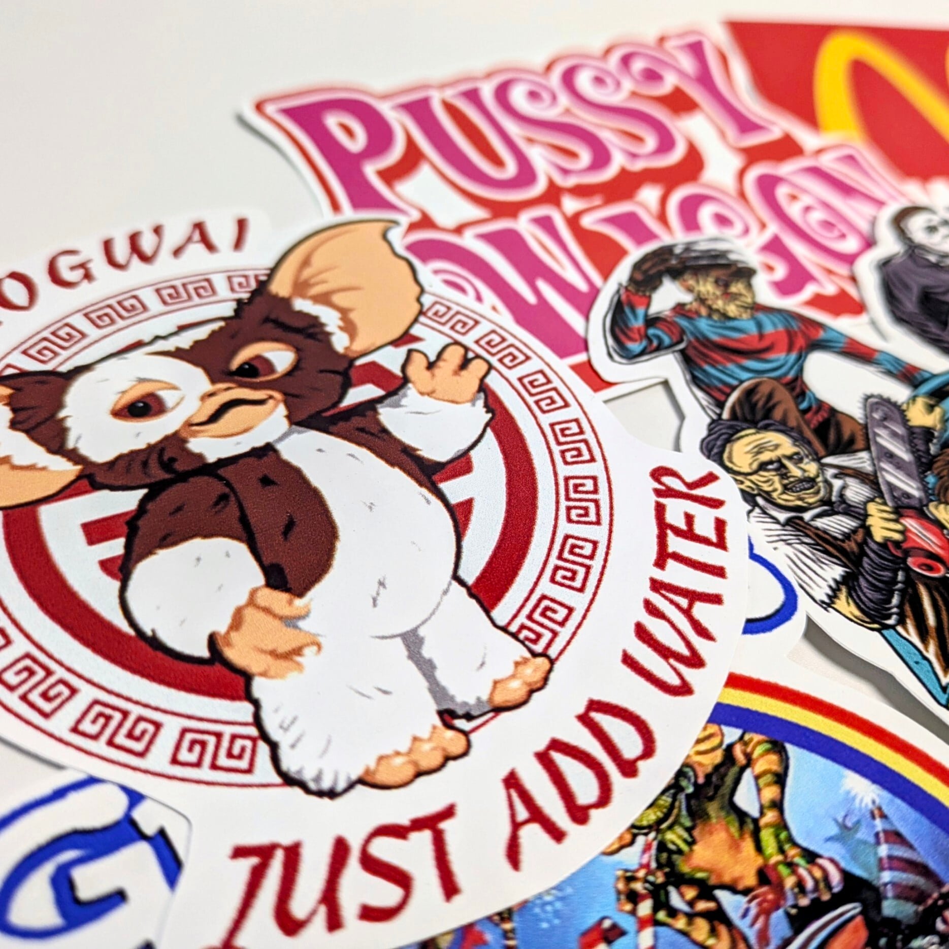 送料無料!! 【 DIE-CUT STICKER / ダイカットステッカー】 『 ホラー映画キャラクター / ホラーアイコン 』 スラッシャー・キラー / ヴィラン / ホラー映画歴代の悪達集合(笑) / ステッカー / シール