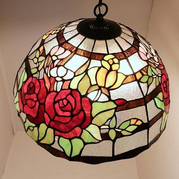 ステンドグラス☆カラーの花のペンダントライト