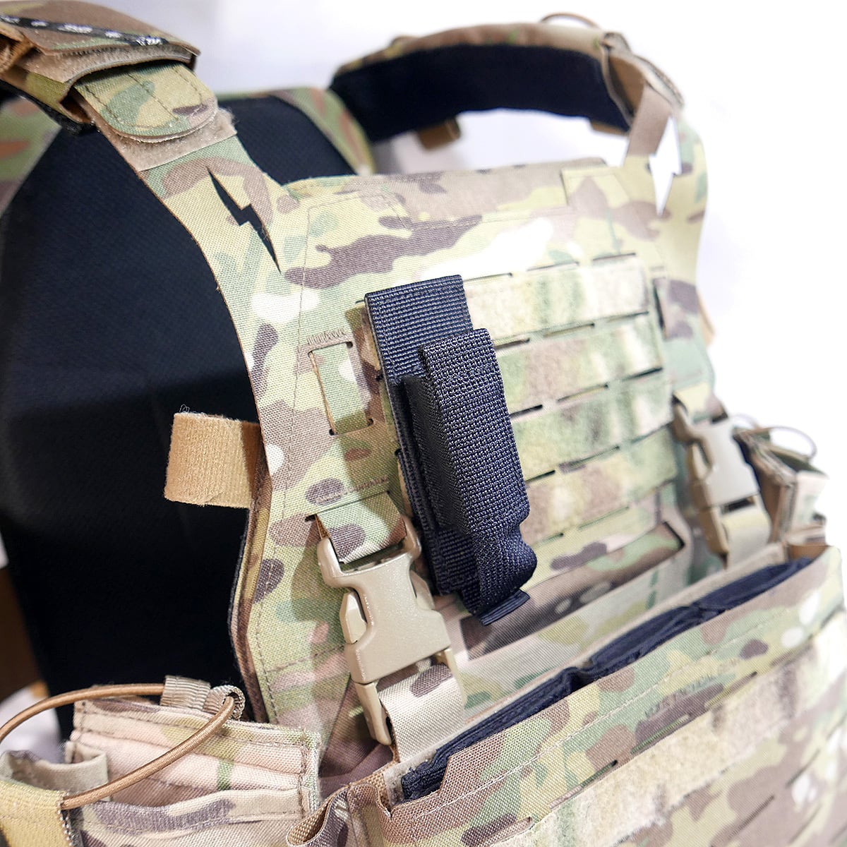 マルチカム プレートキャリア 5点セット 中古未使用品】VOLK プレートキャリアセット マルチカム | GunPlay'sWorks