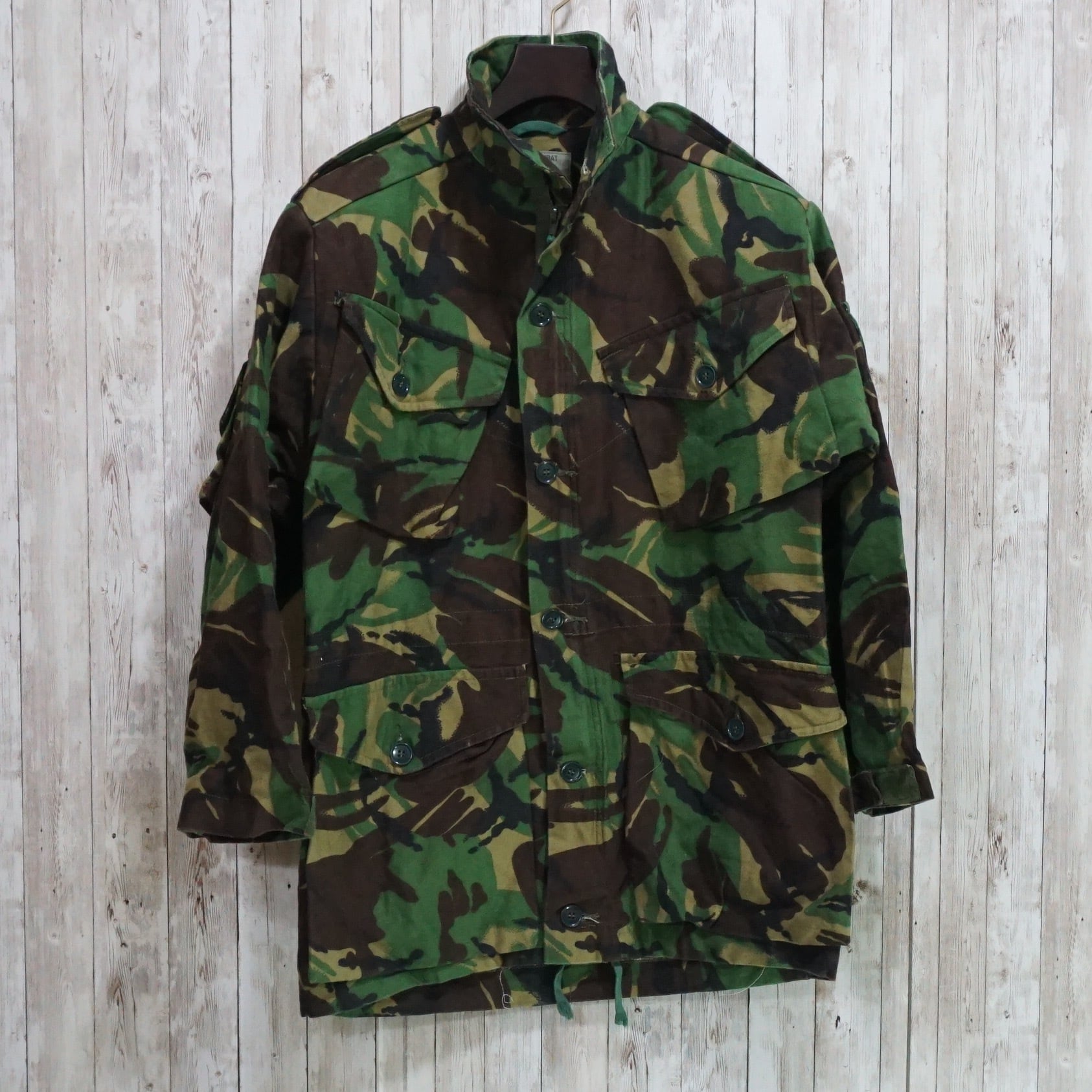 ユーロミリタリー　イギリス　国鉄ユニフォーム　70s イギリス的なデザインが魅力です！【イギリスの軍服】空軍ウール