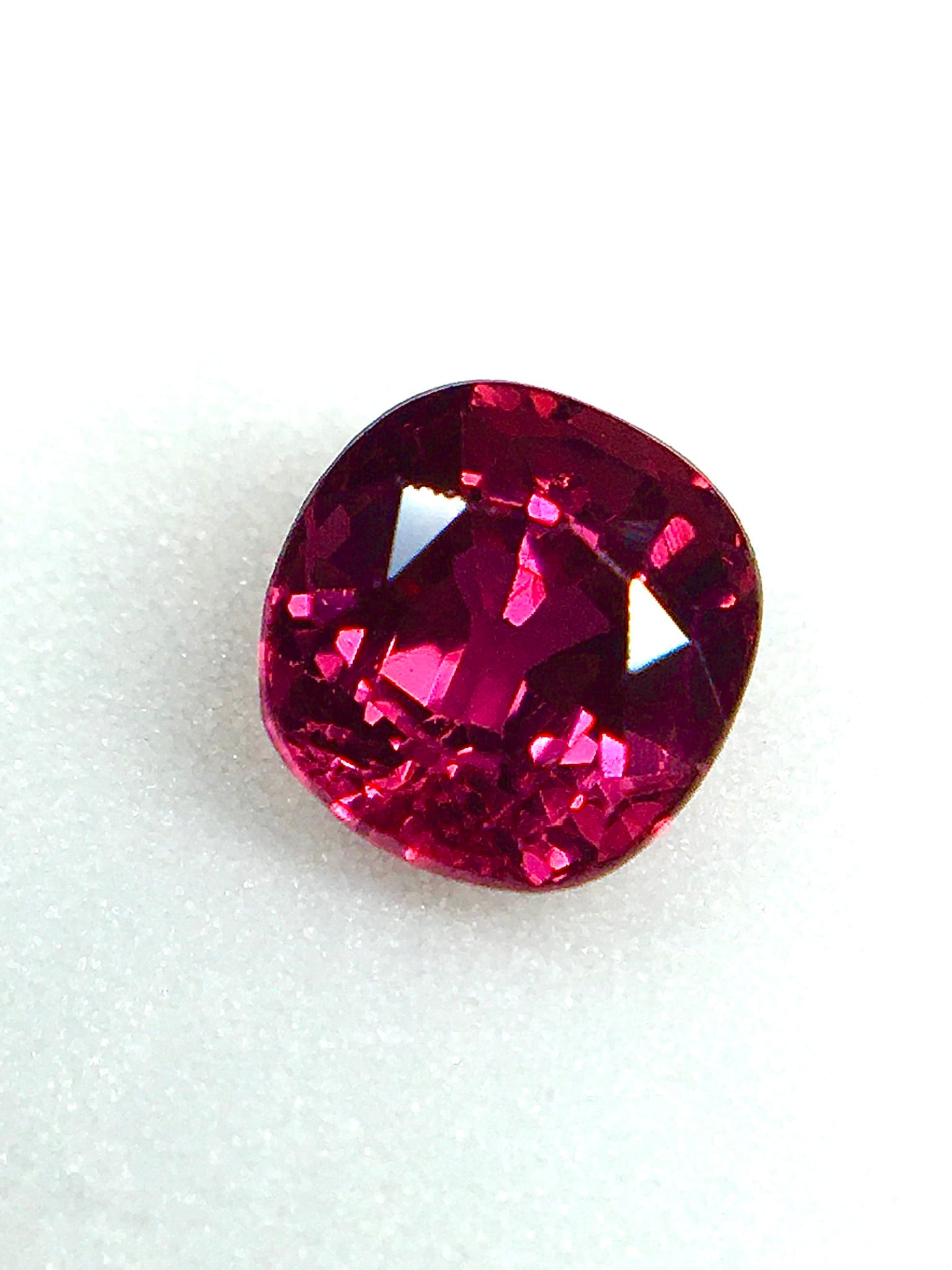 ハイグレード天然ルビー長年ルビーを見て一番❣️大粒1.495ct