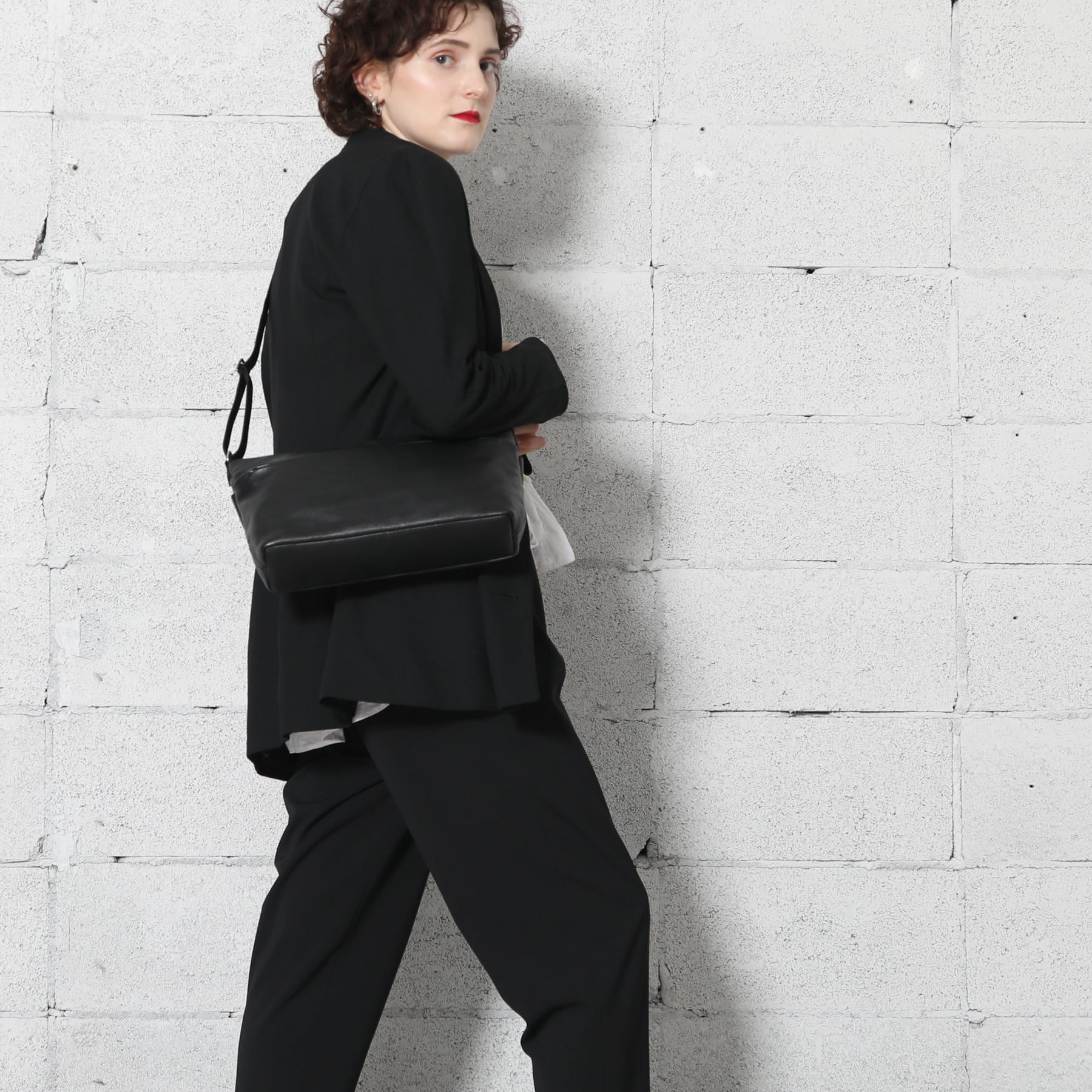 小物 Yuhka Leather clutch bag A4 / FUJITAKA official / Genuine leather