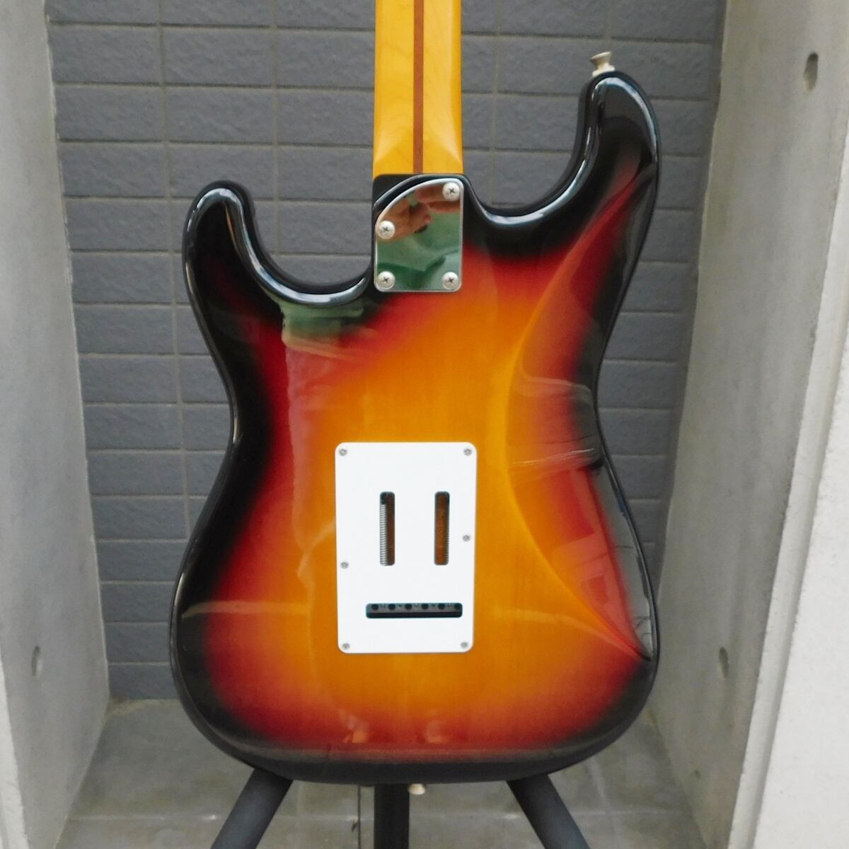 中古 CoolZ クールZ ZST-V/R ストラトタイプ ソフトケース付き | マルヤ