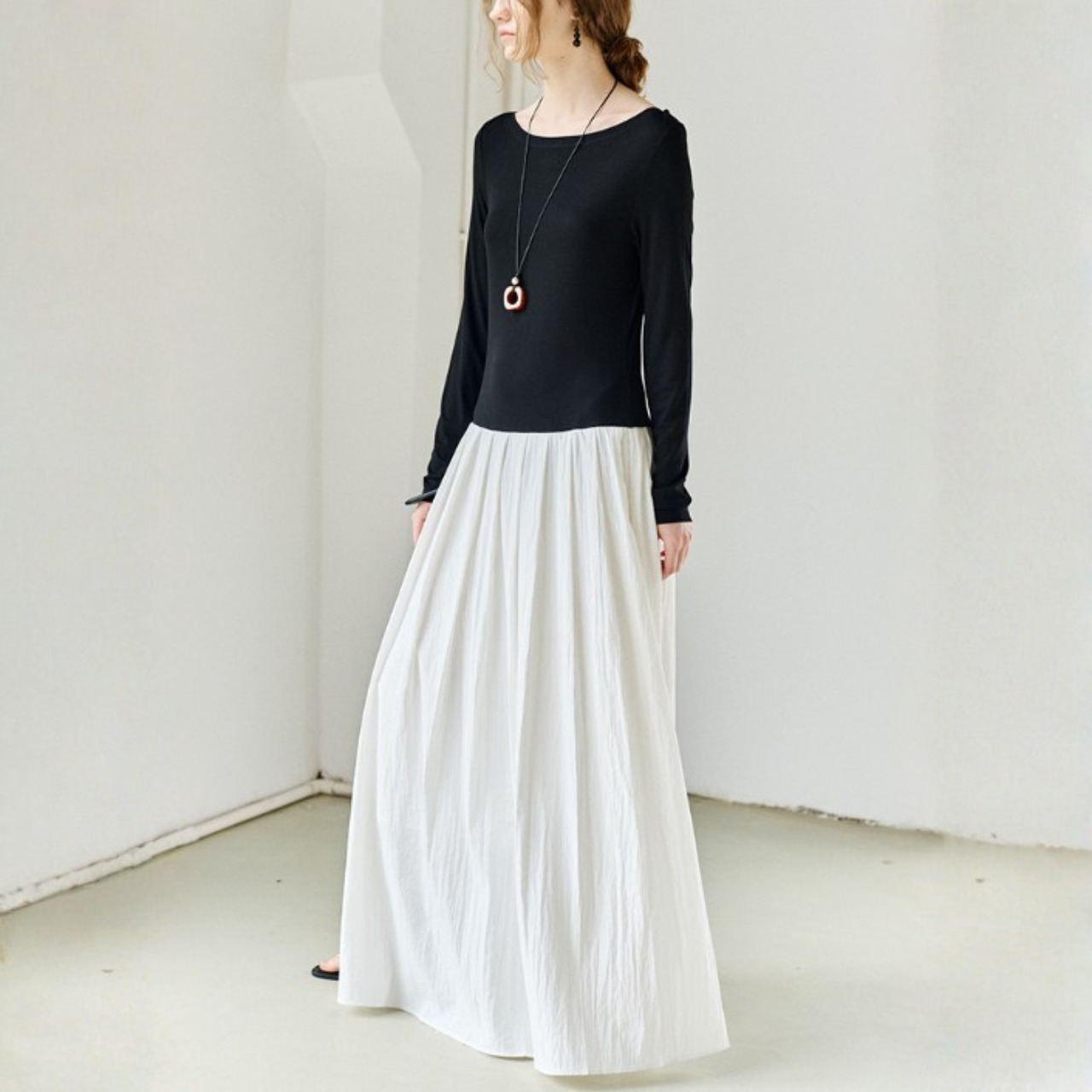 Robe Contrast Maxi Dress F0554