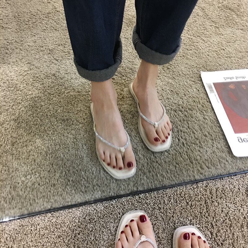 ネットの赤いサンダルとスリッパレディースアウター2020新しい夏のファッションスクエアトゥラインストーンオープントゥフリップフロップトレンド フェイクシューズ95760017369