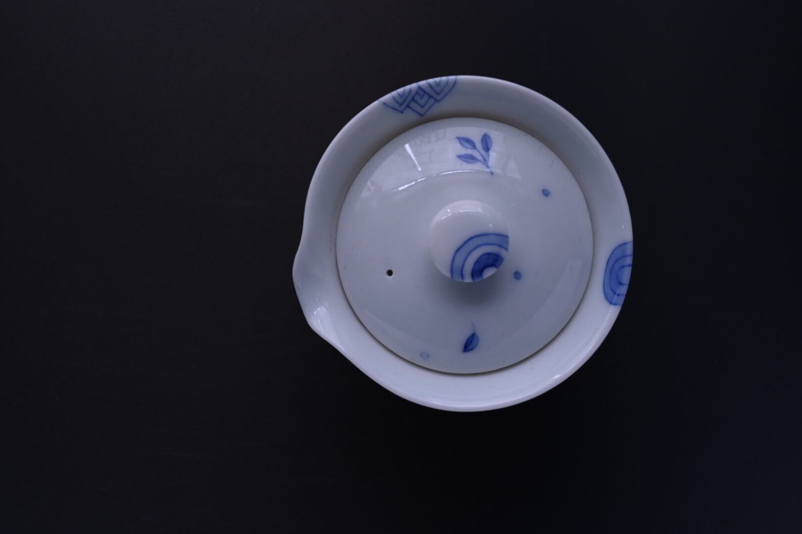 出口ふゆひ 白磁／染付 宝瓶 ④ | 鎌倉倶楽部 茶寮