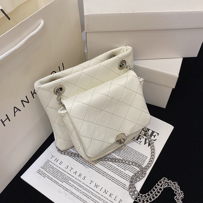 レディースバッグサマースモールバッグ2020ニューウェーブネットレッドファッションダイヤモンドチェーンショルダーバッグエインワイルドクロスボディバッグ Tiancai_Wing_Bag1169226