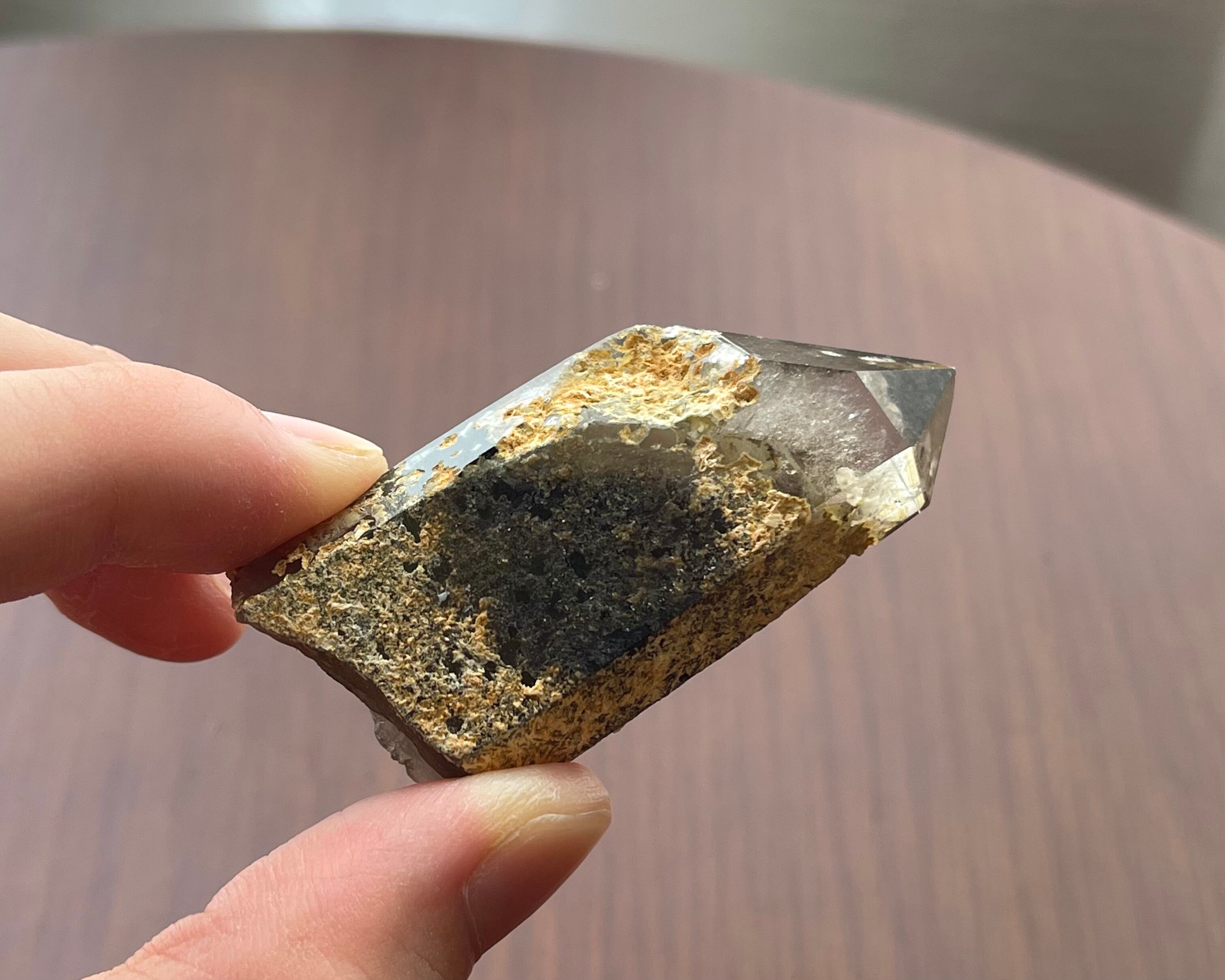 煙水晶 / スモーキークォーツ【Smoky Quartz】岐阜県産 | PEANUTS MINERALS