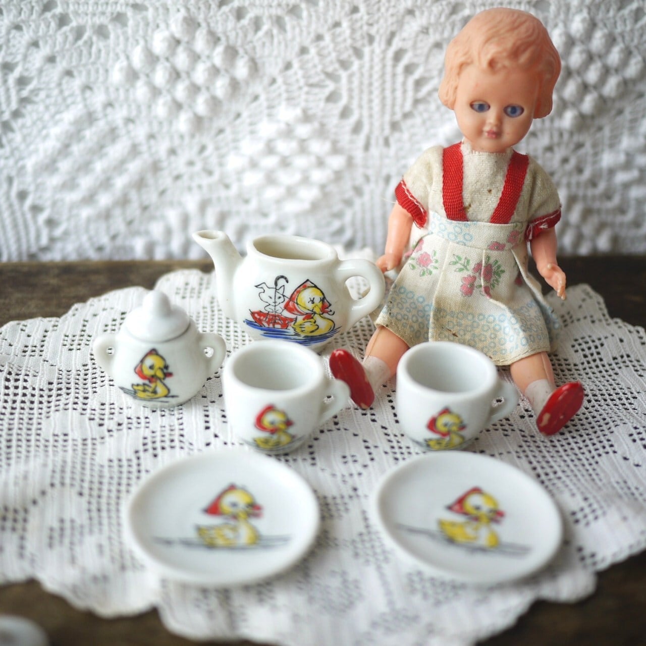 大変希少なアルフェニデ製アンティークピューター トレイ（りす） 大変