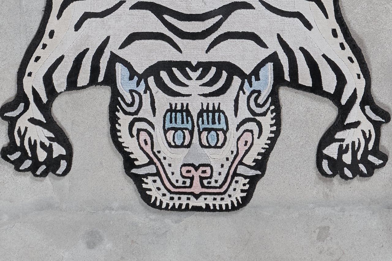Tibetan Tiger Rug 《Mサイズ》 | SLOWTIGER