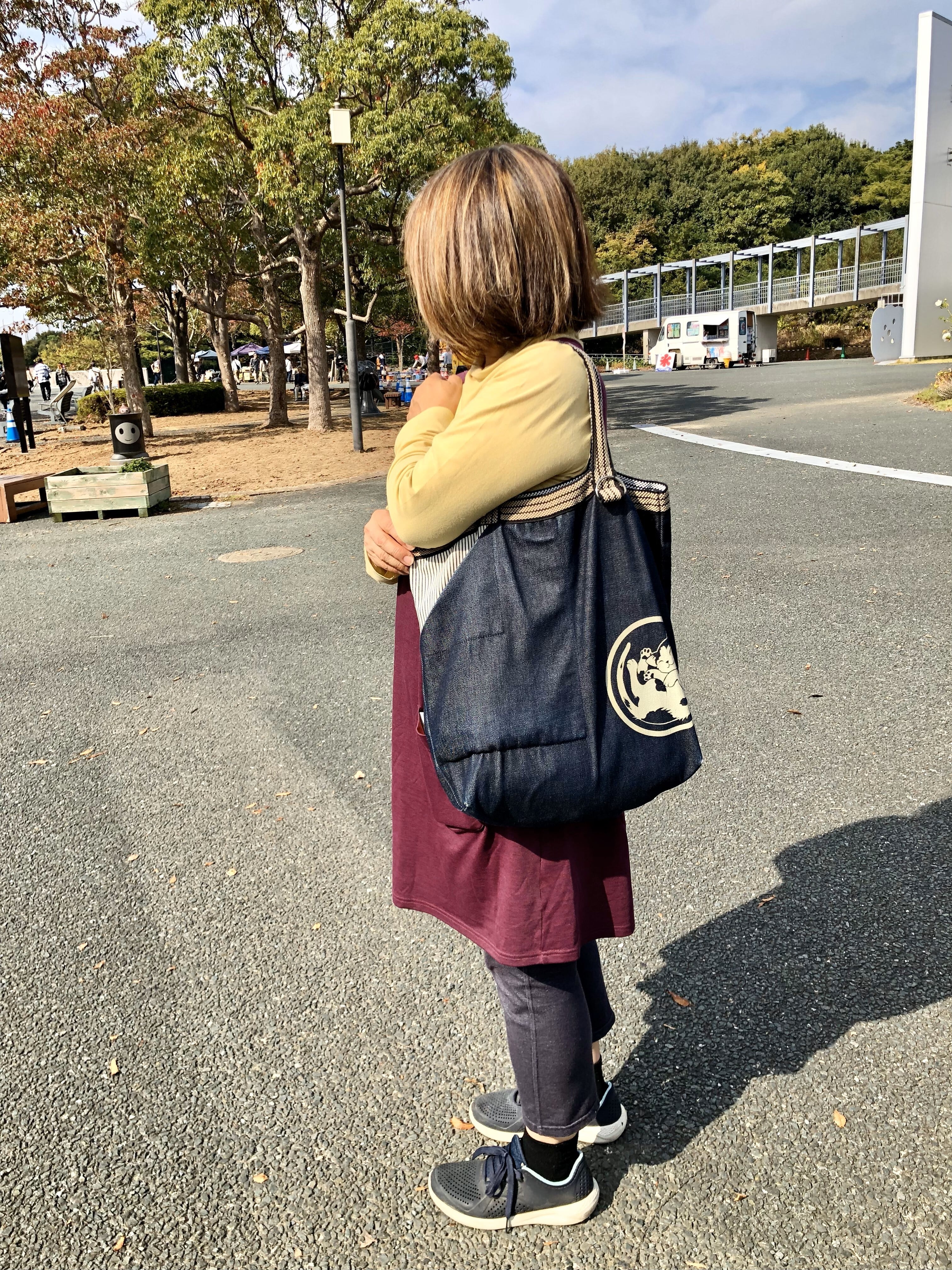 岡山デニム「にゃおとら」トートバッグ(A) Japanese denim tote bag (A