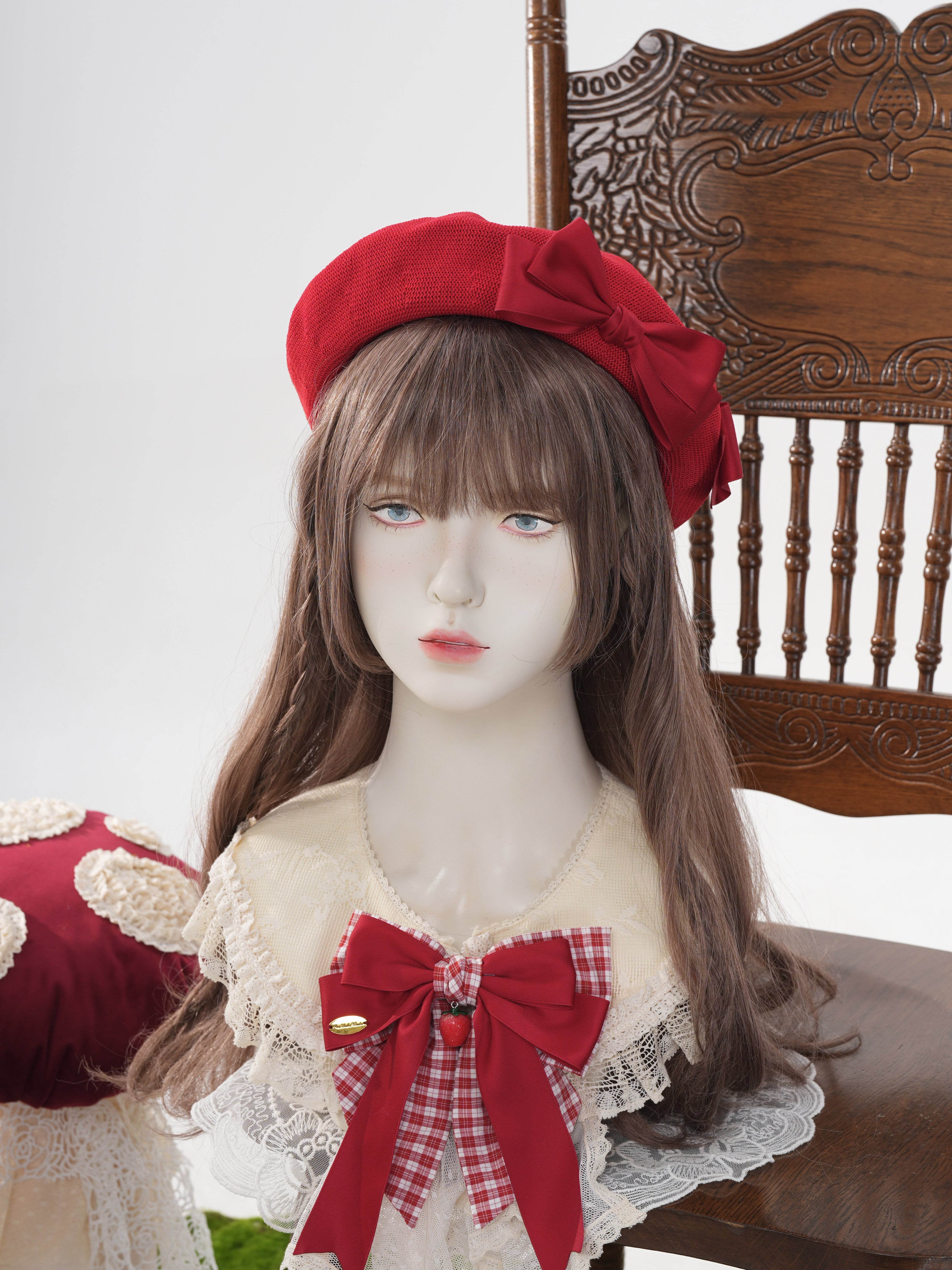 ストロベリー・リボンブーケ いちご刺繍ベレー | HoshibakoWorks