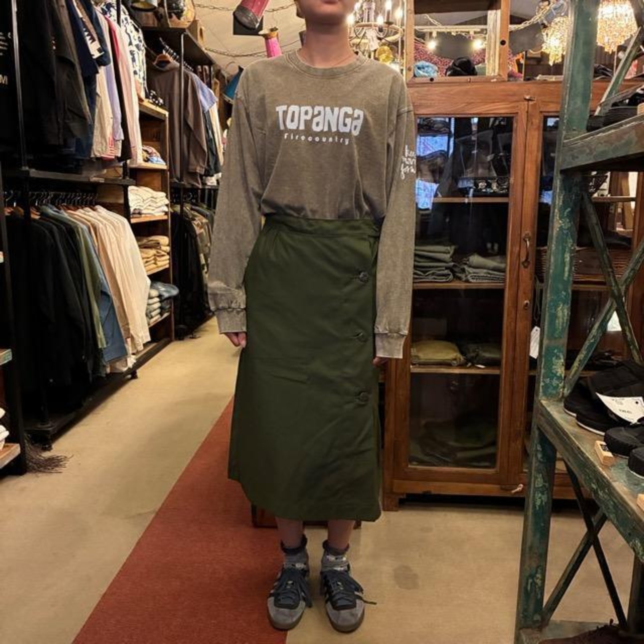 TOPANGA Lady's TOPANGA FIRECOUNTRY Pigment dyed T-shirt Magic is something you make Khaki 　ピグメントダイ長袖Tシャツ　マジックイズ　カーキ