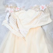 パーティドレス ワンピース ドレス ピンク系 イチオク ICHIOKU 演奏会 発表会 パーティ カラードレス 花 クリーム色 明るい 花 結婚式 フォーマル 大人 女性用 かわいい エレガント おしゃれ 花柄デザイン