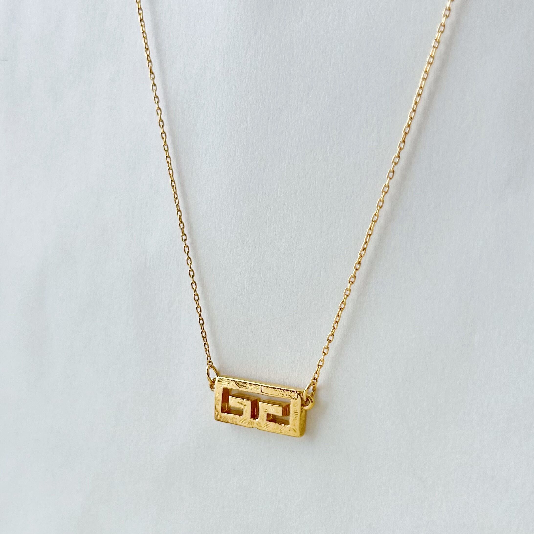 GN5632】GIVENCHY double G logo rhinestone necklace/ジバンシィ 
