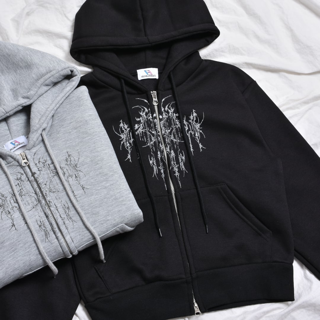 12/23新着】トライバル ショート丈ZIPパーカー(裏起毛) | VOLCAN&APHRODITE