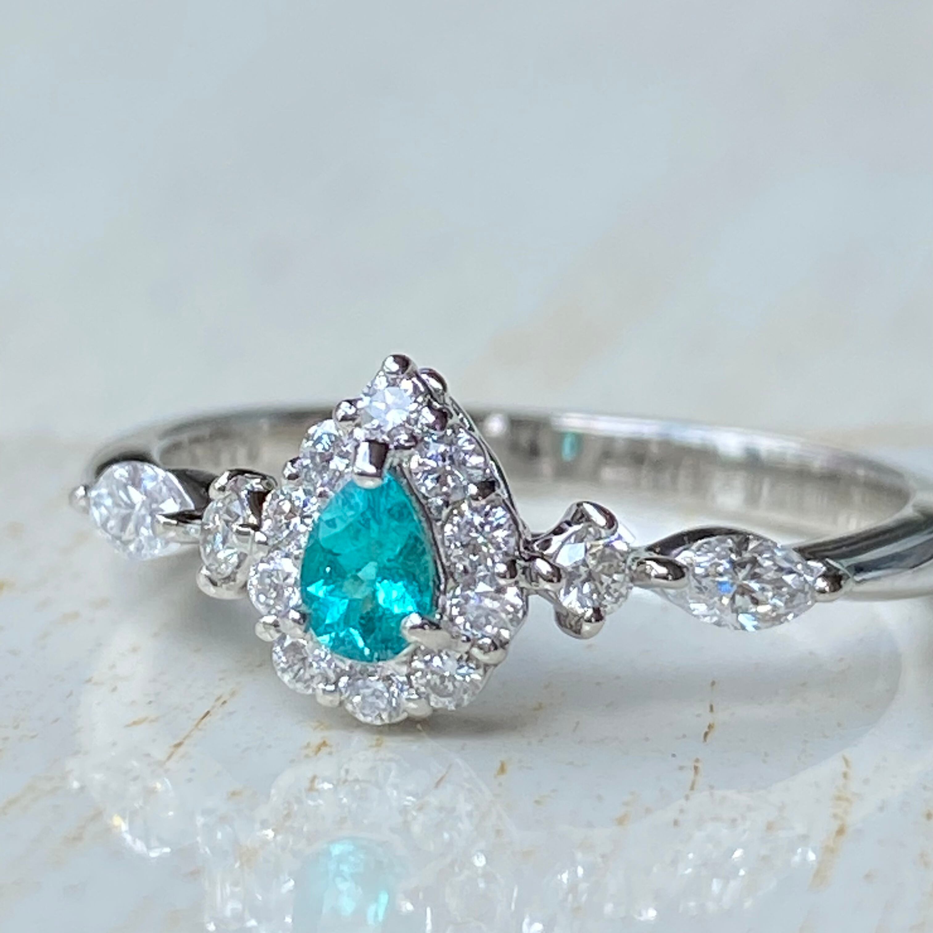 ながら 天然パライバトルマリンエンゲージリング鑑定書付きの通販 By Mgf ラクマ サイズは