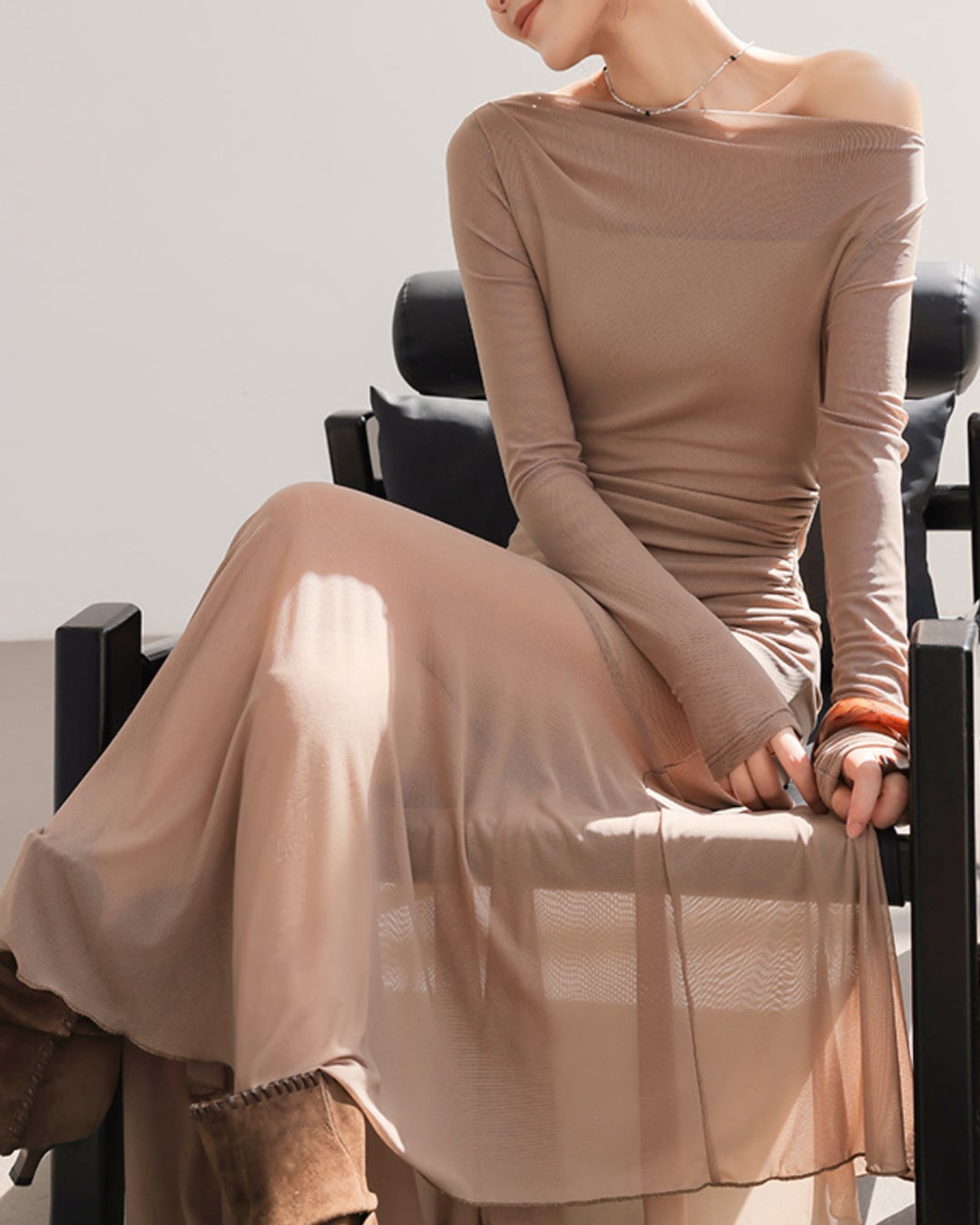 オフショルメッシュマキシワンピース A25200