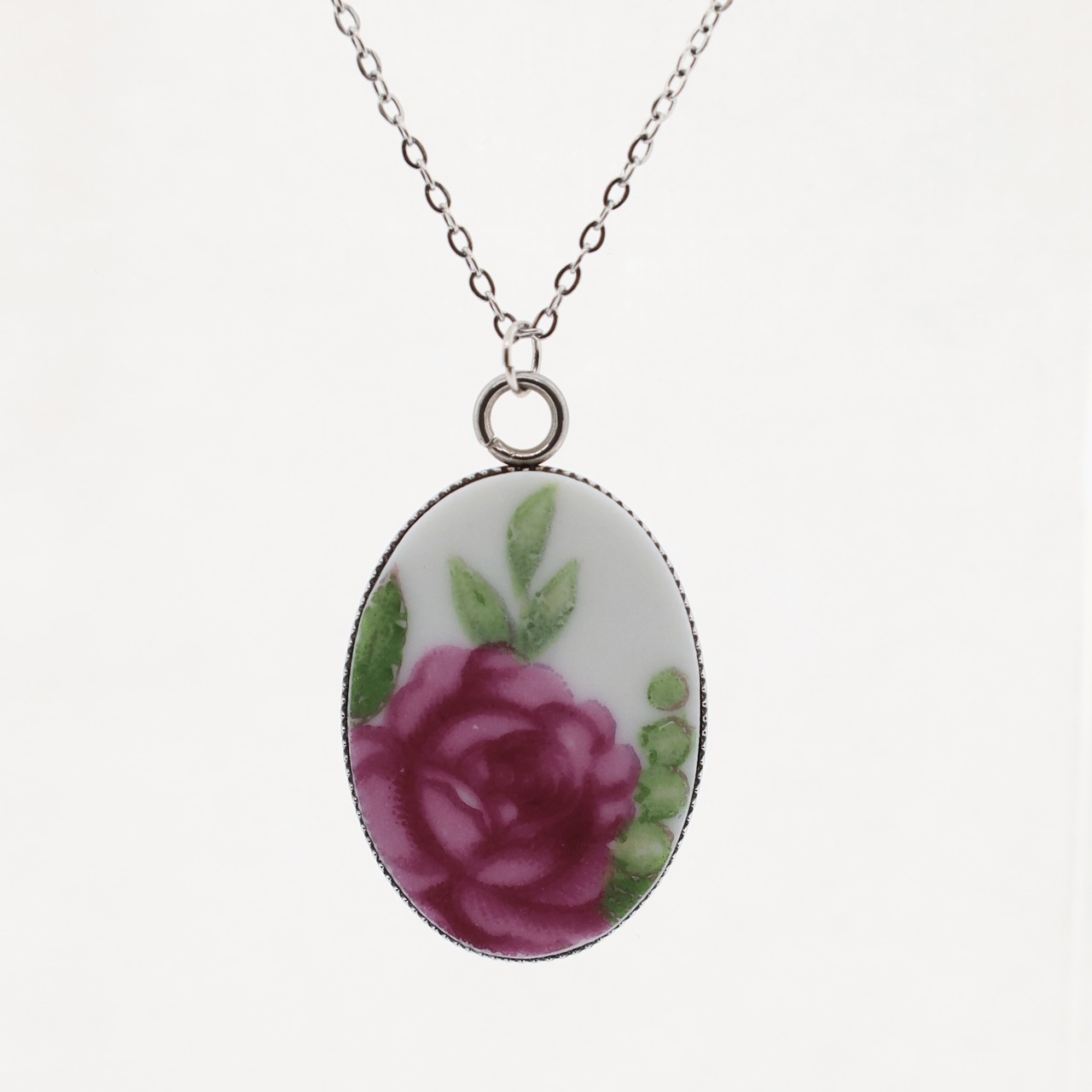 Framed Necklase18