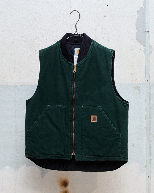“Carhartt” duck vest / green