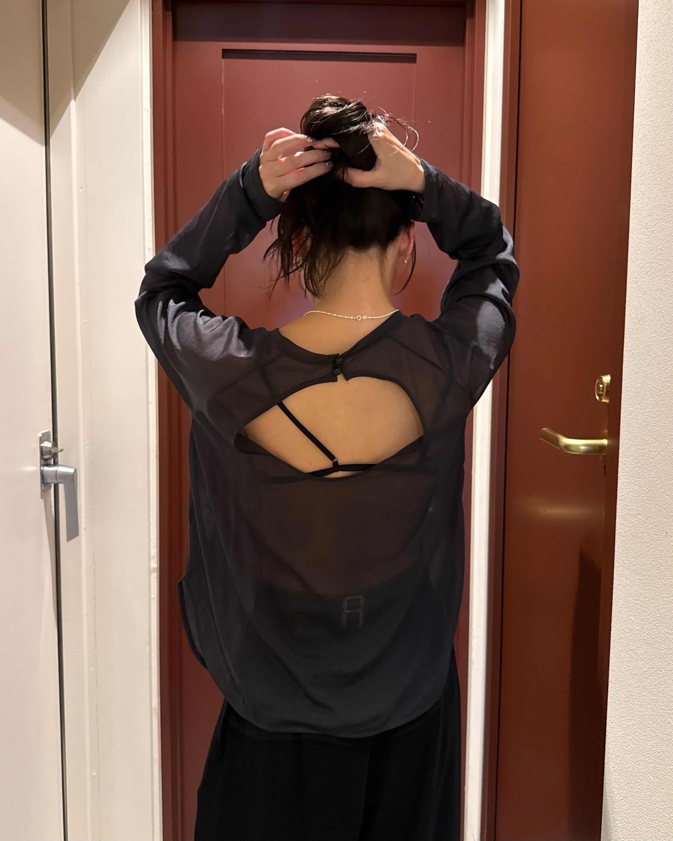 backopen sheer tops | charcoal gray | quūi