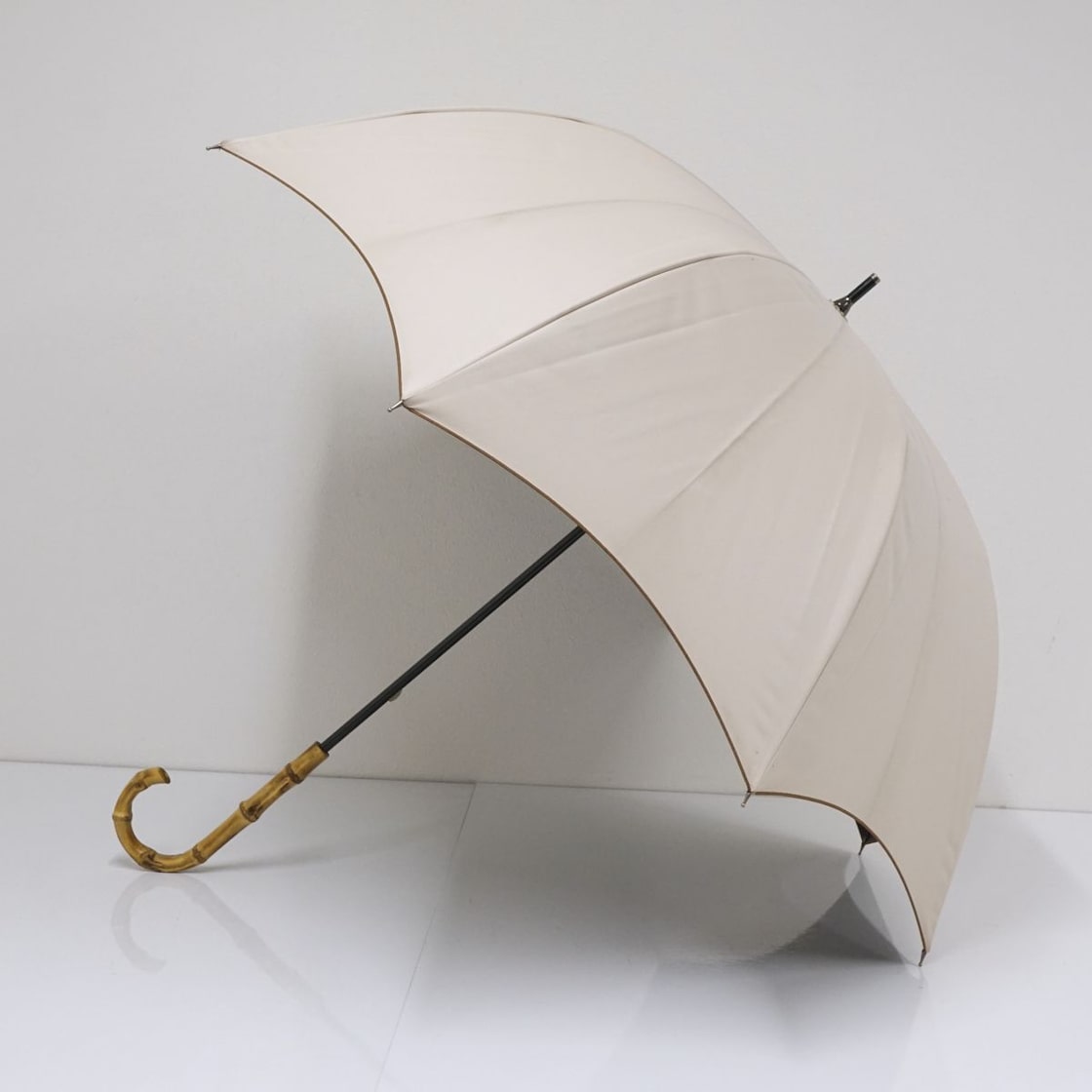 芦屋ロサブラン 100%遮光日傘 晴雨兼用 ベージュ×ブラック 55cm 日傘 