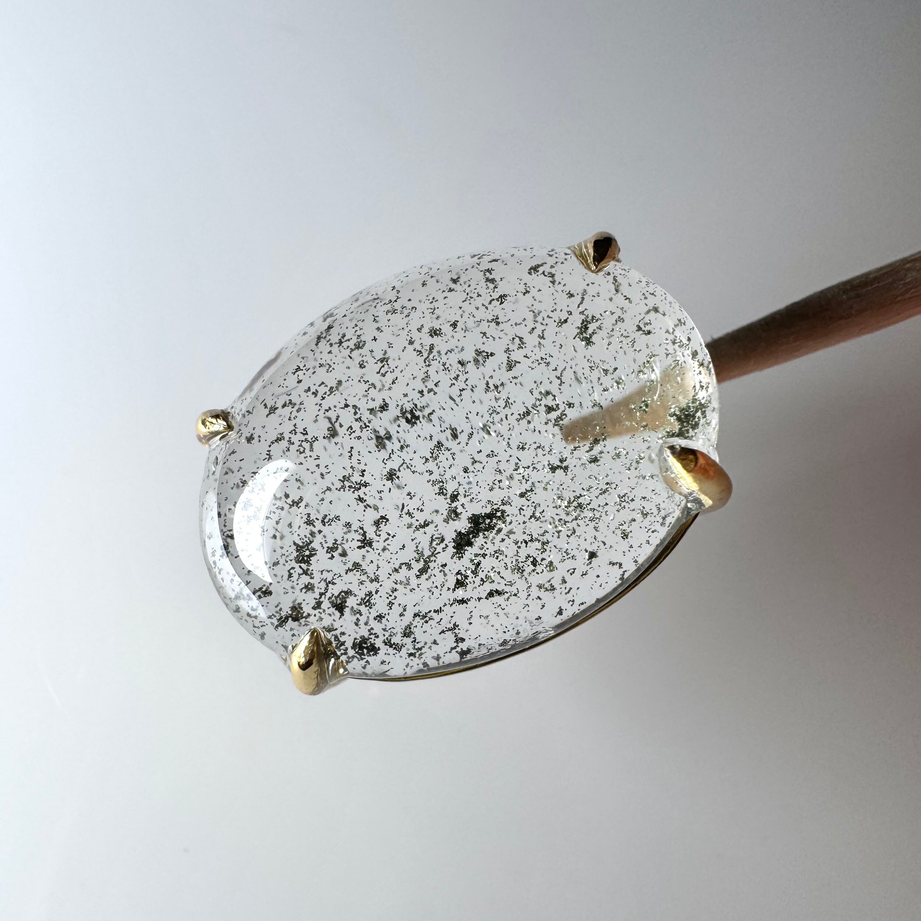 no.C8 原石からお仕立てしたガネーシュヒマール ペンダントトップ兼ブレスチャーム