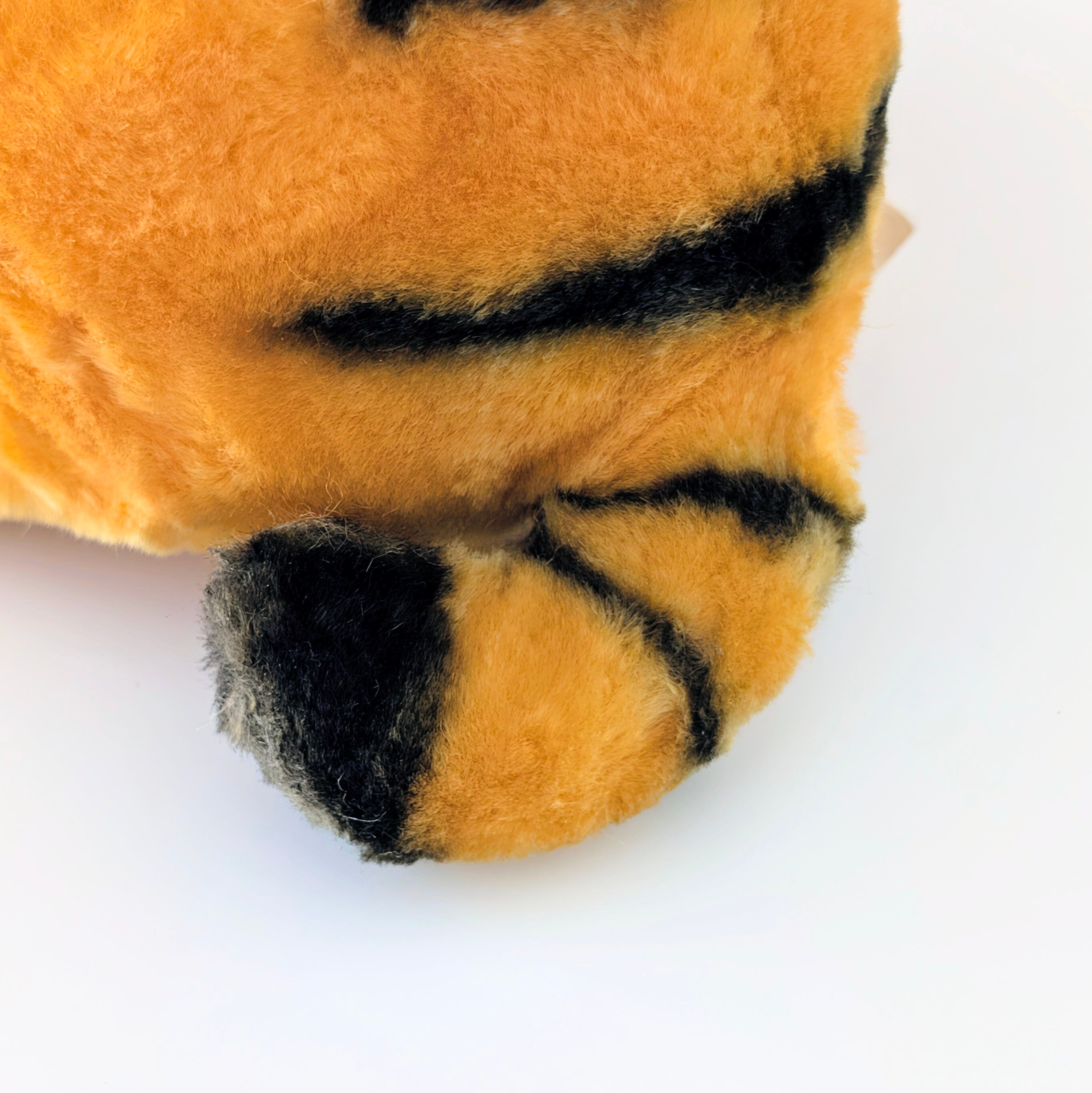 ☆ VINTAGE 1988 ☆【 Garfield ( ガーフィールド ) 】『 Garfield HAPPY HOLIDAYS Parties are my life!（パーティーは俺の人生！）』ガーフィールド10周年記念限定 / ぬいぐるみ / プラッシュ / plush / 1980年代年製 〚アメリカン雑貨 アメトイ〛