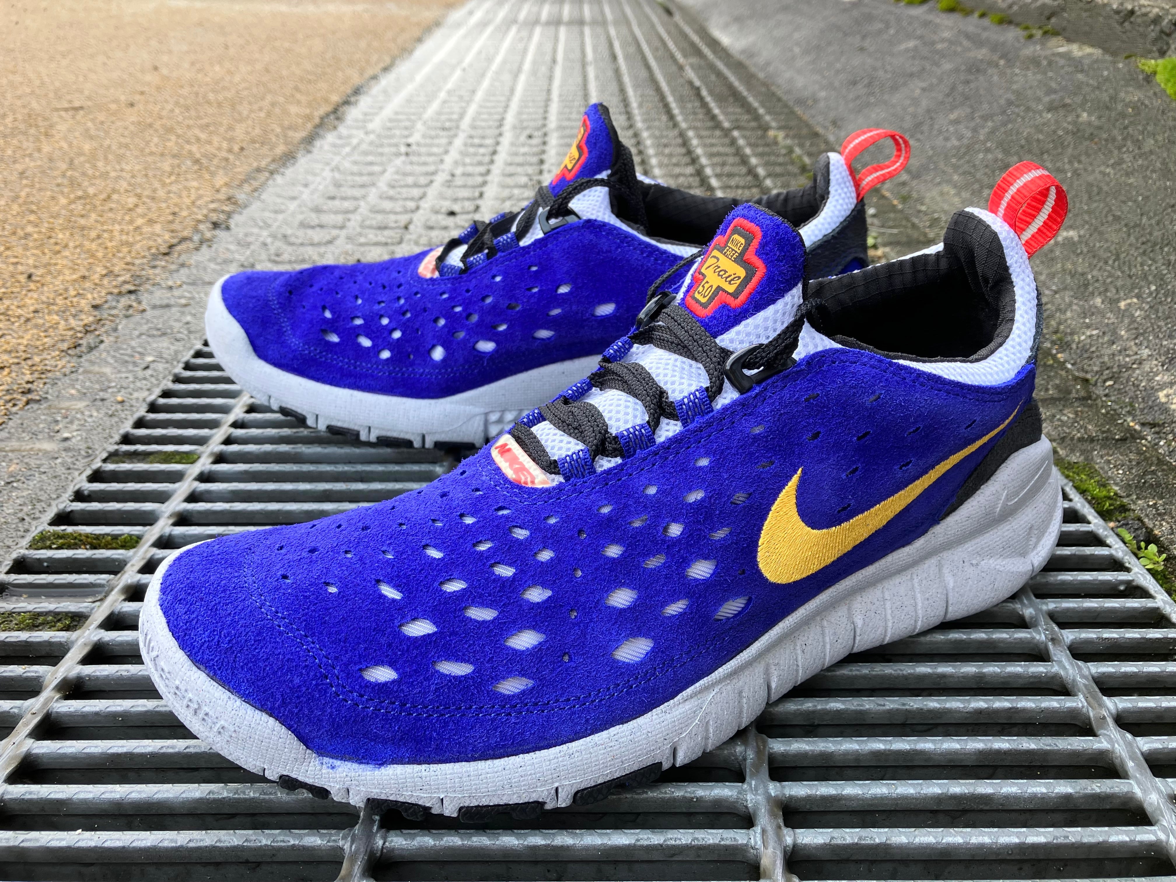 NIKE FREE RUN TRAIL (CONCORD/TAXI-HABANERO RED) | "JACK OF ALL TRADES" 万屋  MARU