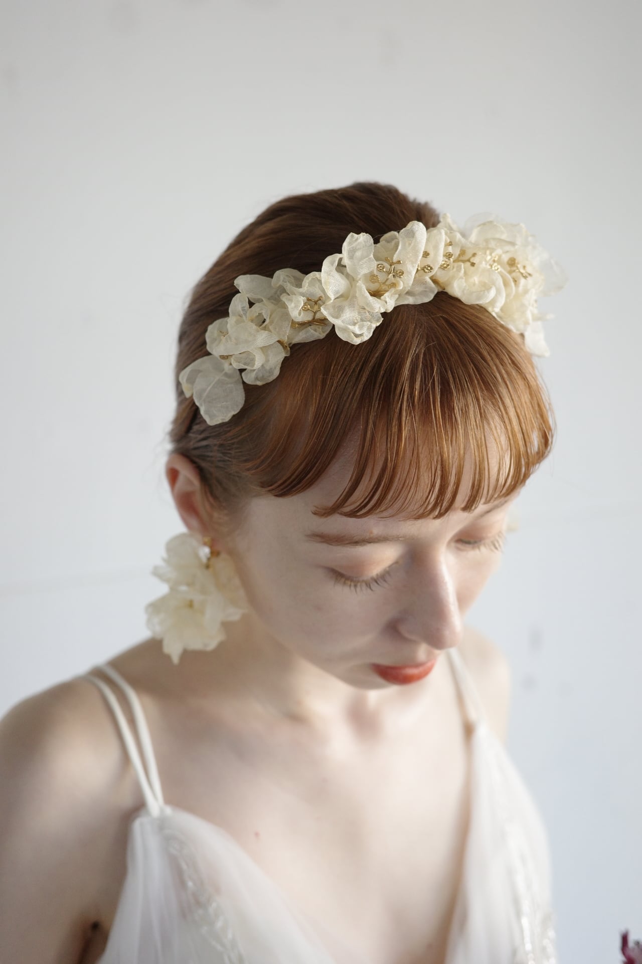 ゼクシィ掲載】frill 花冠 | ブライダルアクセサリー flua ゼクシィ掲載】frill 花冠 | ブライダルアクセサリー flua