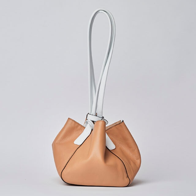 "MINI-SUM" BUCKET BAG  - CAMEL