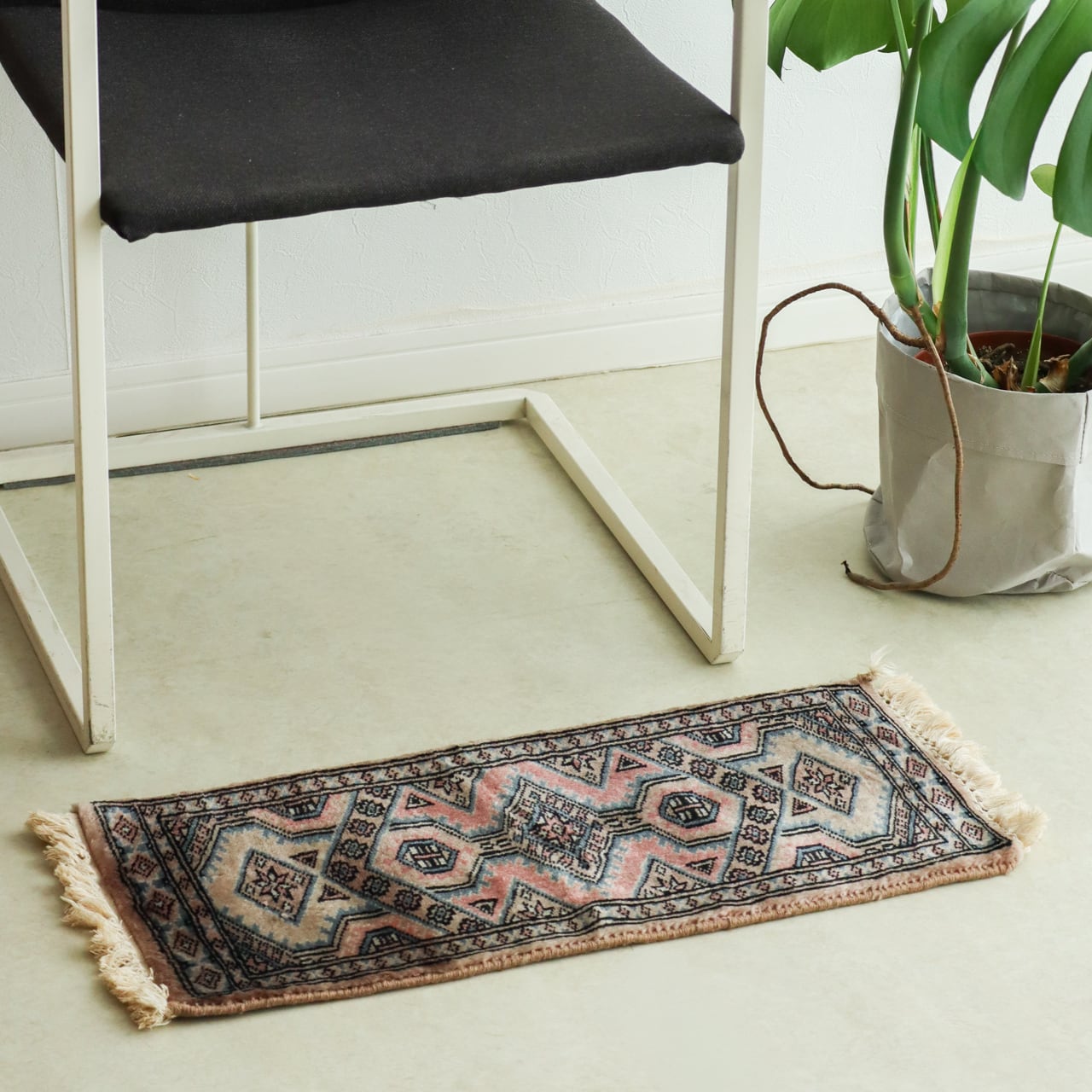 VINTAGE MINI RUG | vintage shop AM/PM - AM/PM | ヴィンテージ雑貨店 -