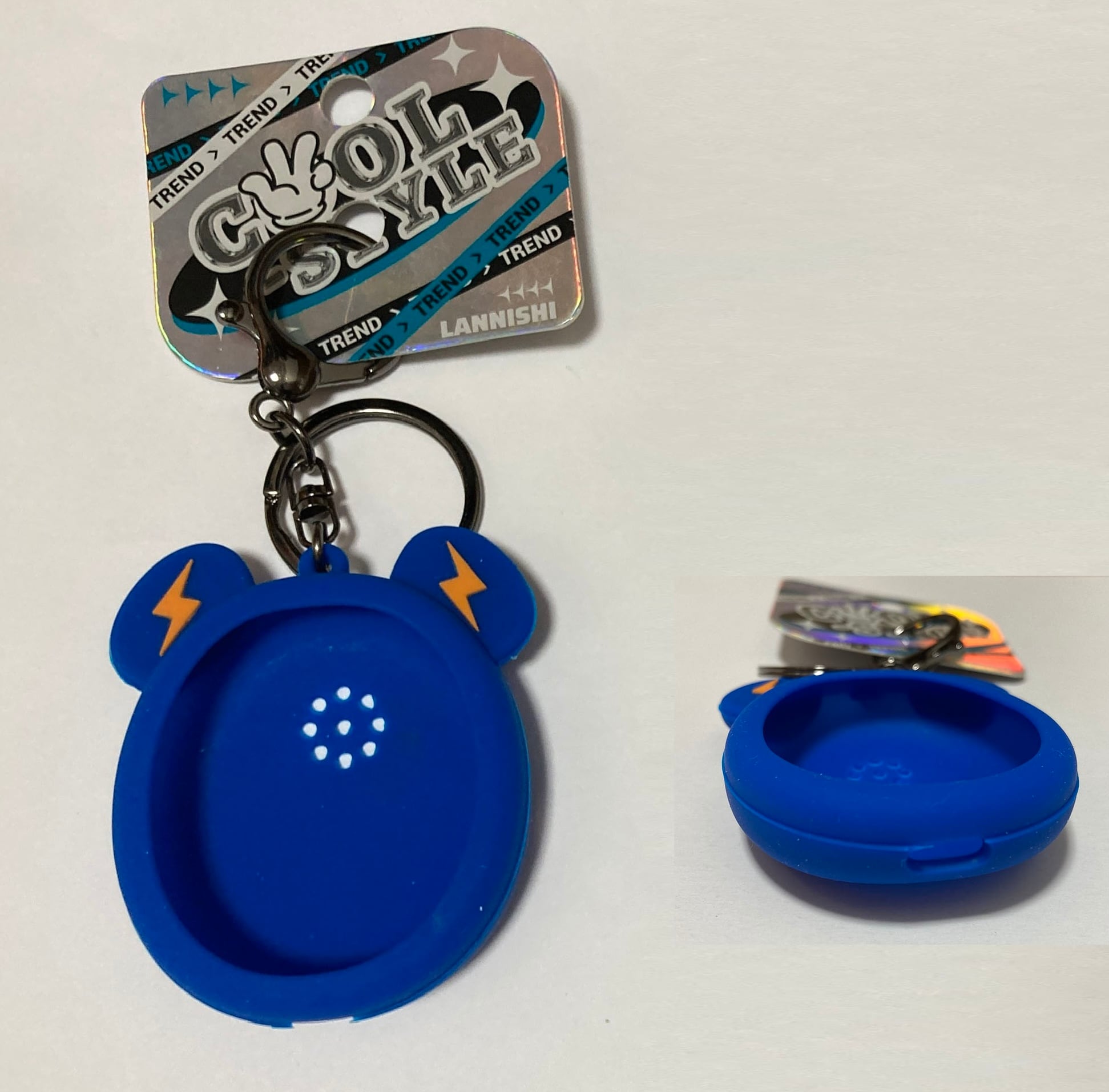 たまごっちユニキャラクターカバーキーホルダーカバー(充電穴付き