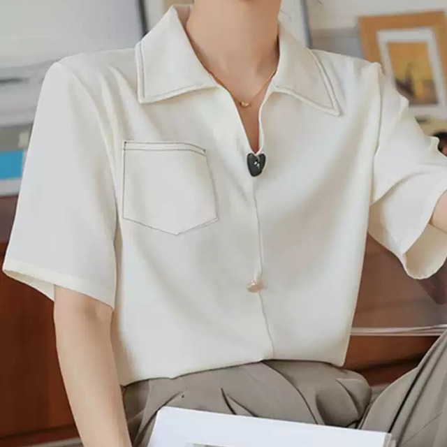 ハートボタンVネックシャツ【2color】 U0536