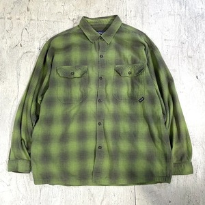 2000's patagonia ombre check flannel shirt #H138
