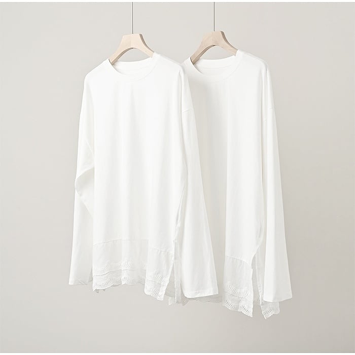 「23区」のホワイトレース長袖トップス moment+ tシャツ 「累計販売枚数1万枚突破！」アシンメトリードロスト