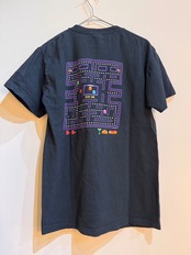 CHUY'S パックマン風スタッフTシャツ
