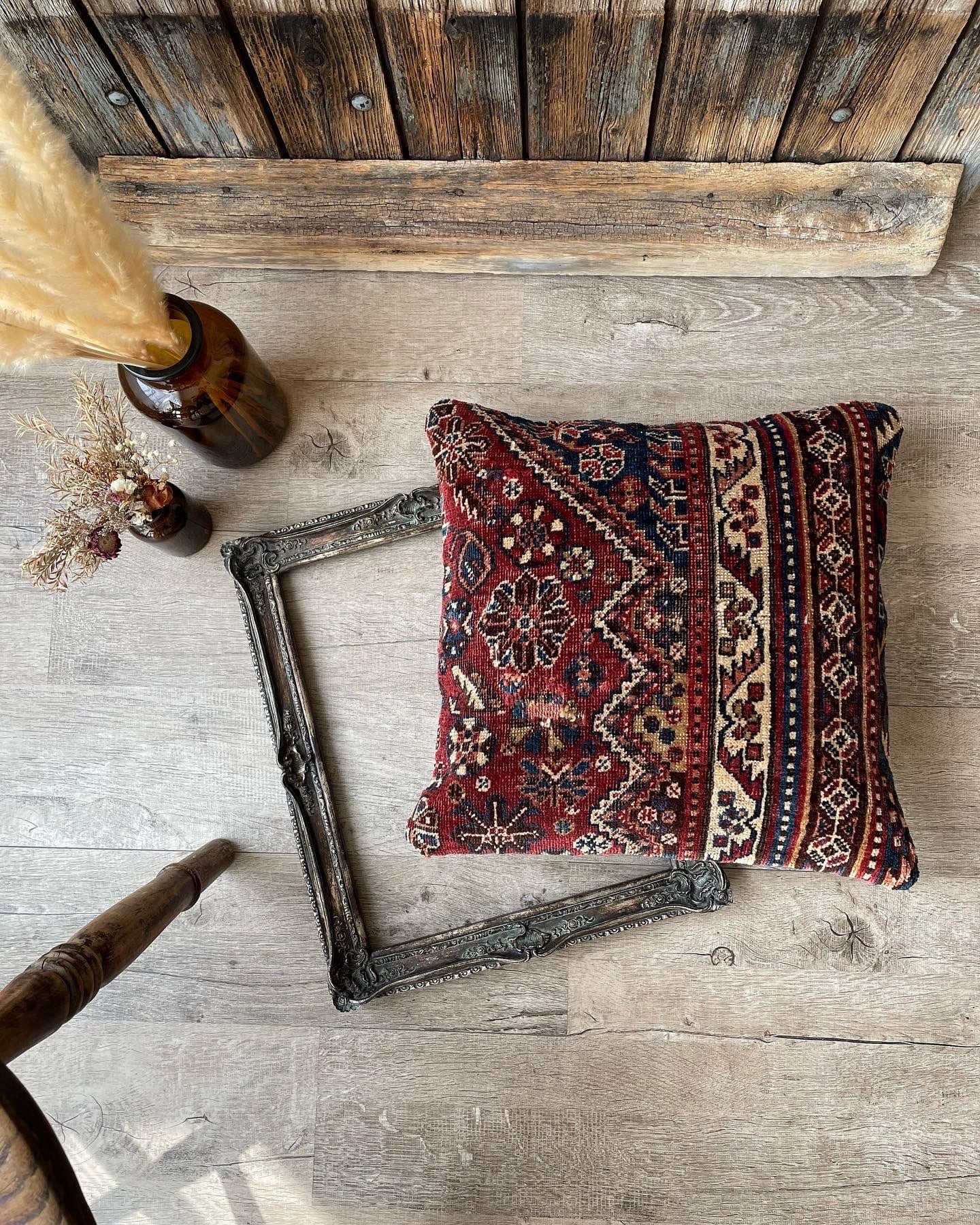 【070】Antique Shiraz Cushion Cover 1900's - 1920's | ヴィンテージラグ専門店 | TimeRug  powered by BASE