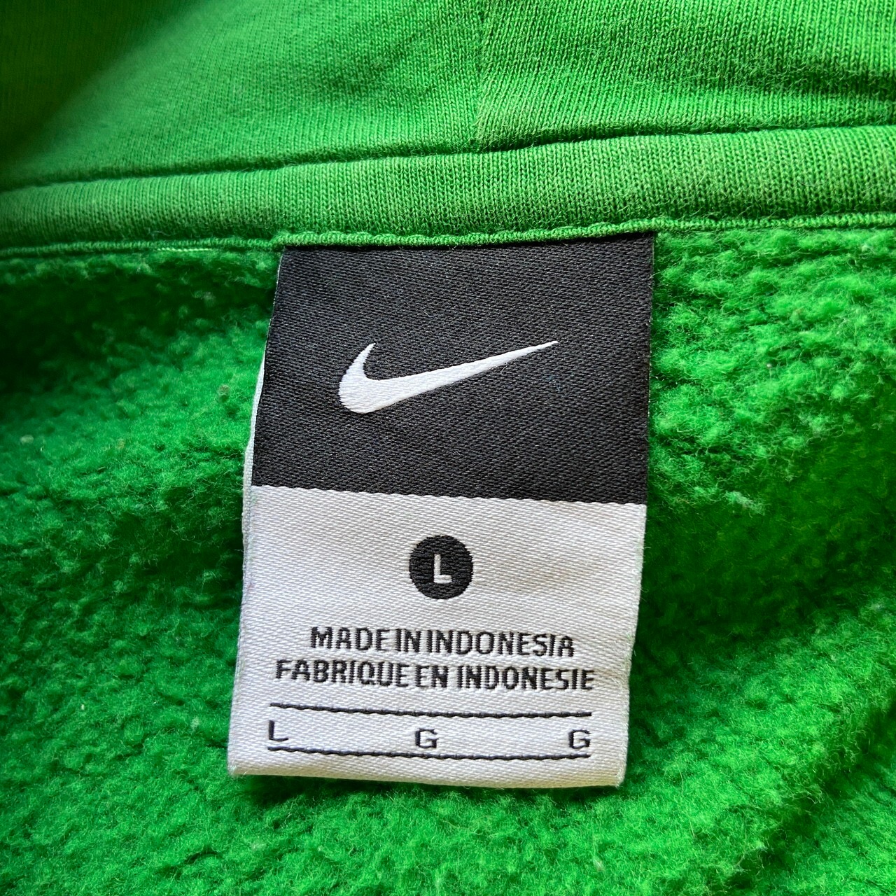 NIKE ナイキ スモールスウォッシュ スウェットパーカー メンズM相当 