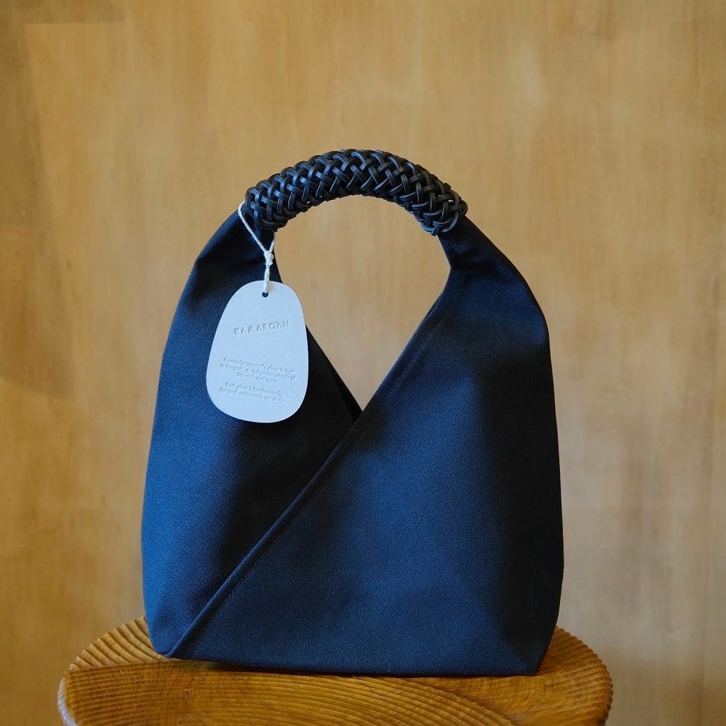 再入荷KAMAROAN(カマロアン)Woven Triangle Bag 36 Black