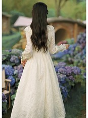 【0179】Total Lace A-line Long Sleeve Dress